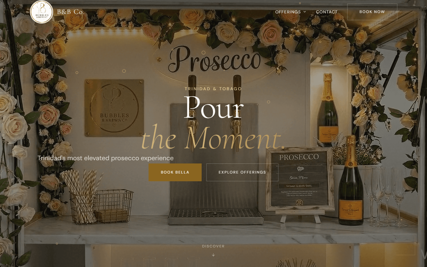 Bubbles and Brews homepage: a flower-framed prosecco tap cart under the headline Pour the Moment.